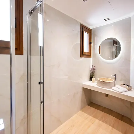 Unique * Nydri (Lefkada)