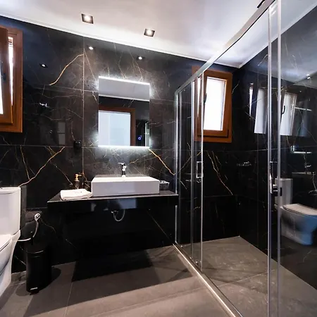 Unique Nydri (Lefkada)