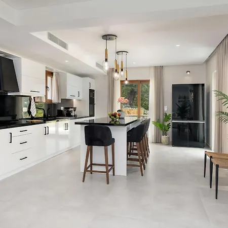 Unique * Nydri (Lefkada)