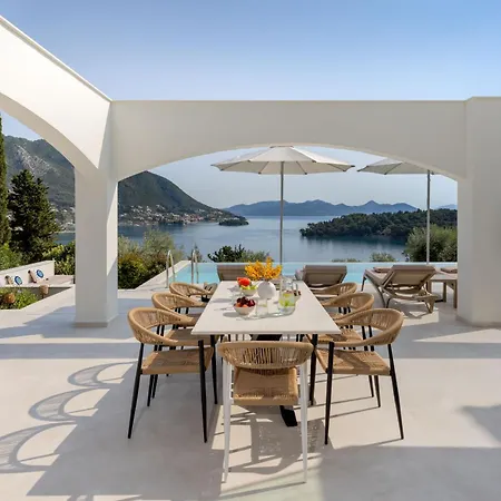 Unique Nydri (Lefkada)