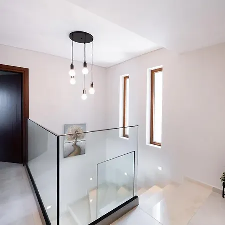 Unique * Nydri (Lefkada)