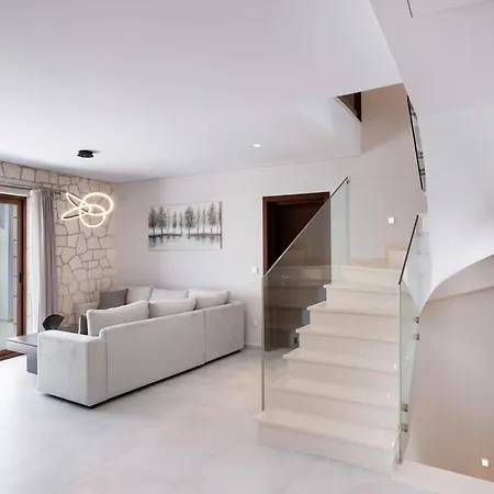 Villa Unique Nydri (Lefkada)