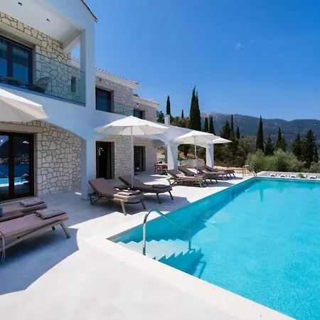 Unique Villa Nydri (Lefkada)